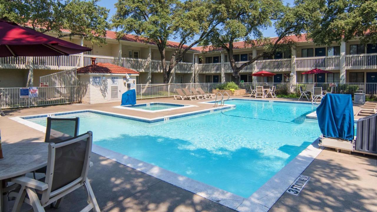Motel 6-Addison, Tx - Dallas Exterior foto
