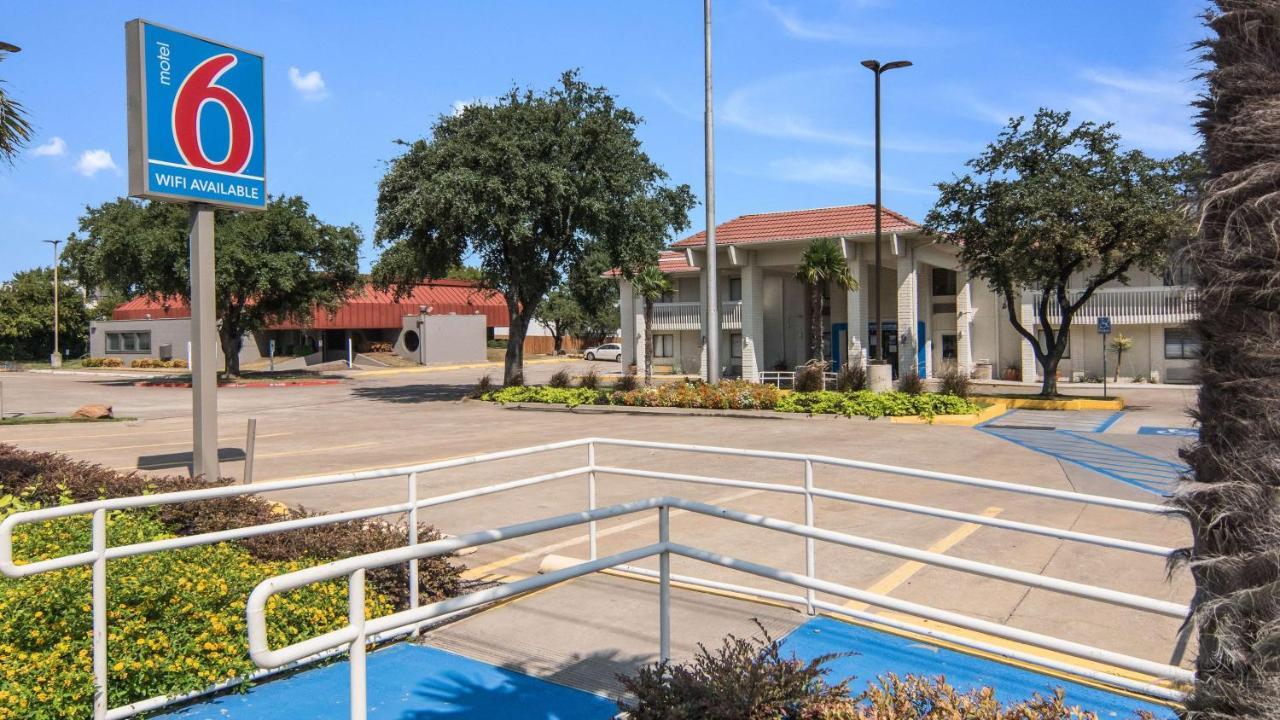 Motel 6-Addison, Tx - Dallas Exterior foto