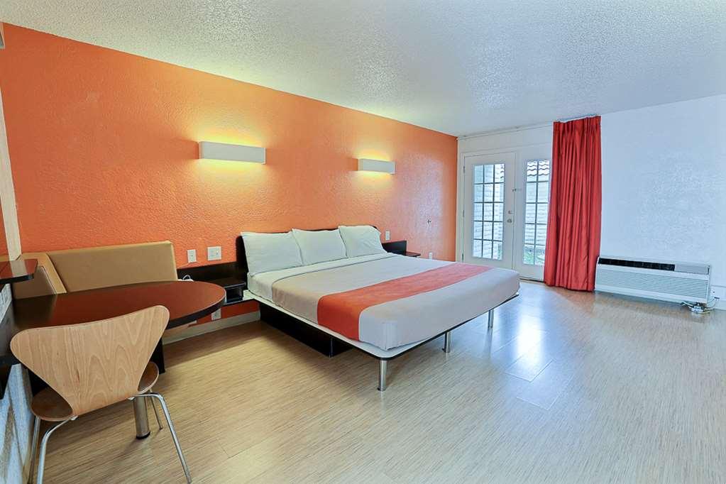 Motel 6-Addison, Tx - Dallas Zimmer foto