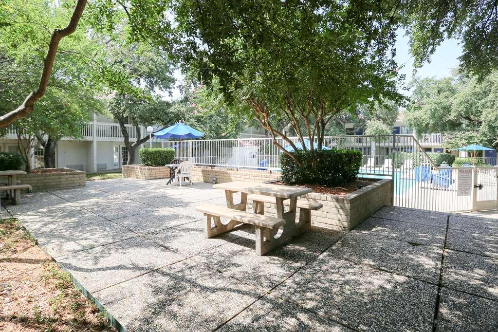 Motel 6-Addison, Tx - Dallas Exterior foto