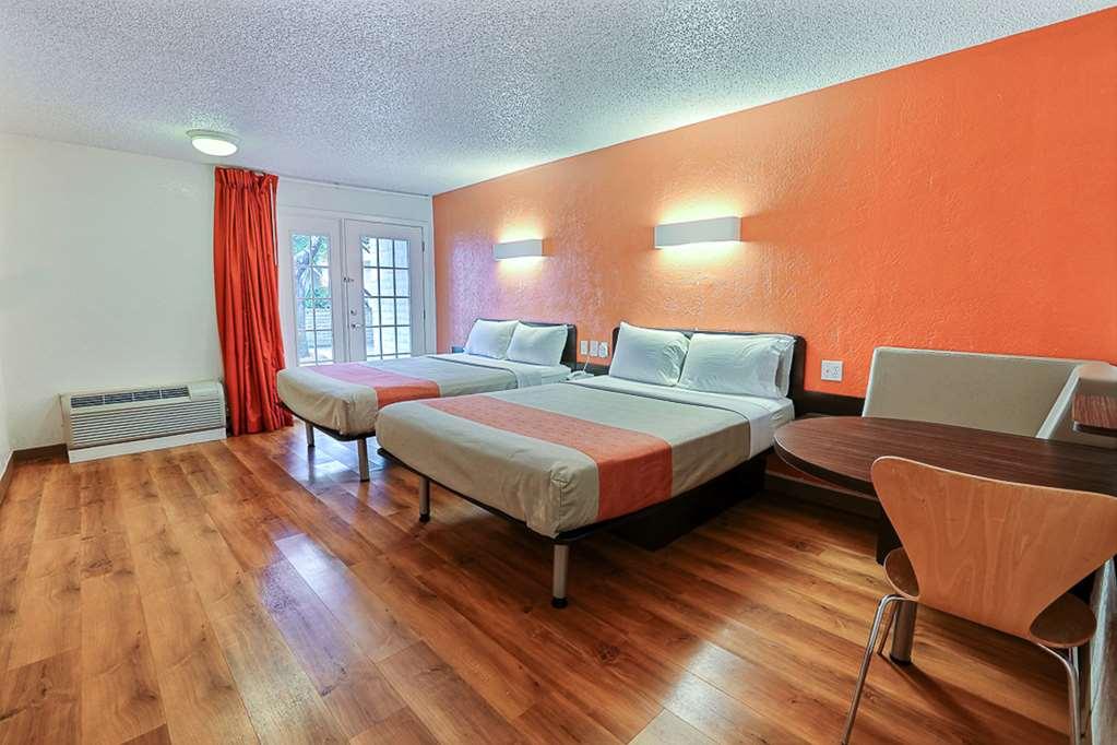 Motel 6-Addison, Tx - Dallas Zimmer foto