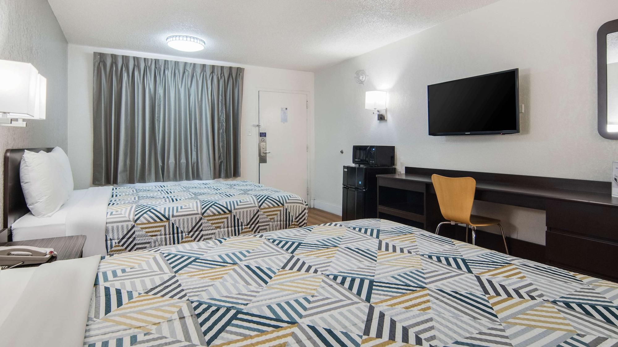 Motel 6-Addison, Tx - Dallas Exterior foto
